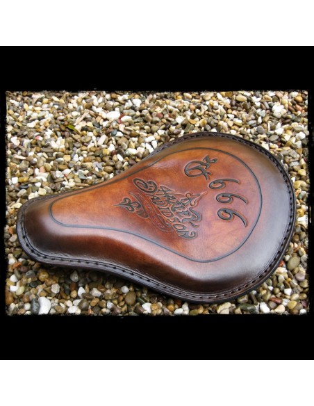 ASIENTO SOLO 666 UNIVERSAL HARLEY DAVIDSON MARRÓN