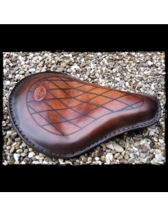 ASIENTO SOLO DIAMOND LEATHER UNIVERSAL MARRÓN