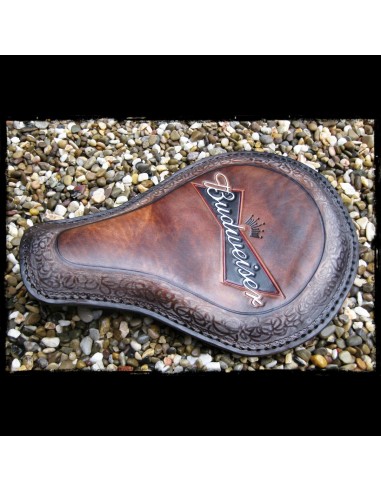 ASIENTO SOLO BUDWEISER UNIVERSAL MARRÓN ASIENTO SOLO BUDWEISER UNIVERSAL MARRÓN