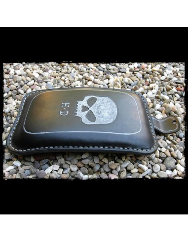 TACO ASIENTO PIEL VENTOSAS SKULL HD B&N UNIVERSAL