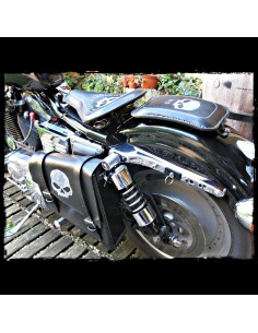 TACO ASIENTO PIEL VENTOSAS SKULL HD B&N UNIVERSAL