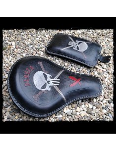 TACO ASIENTO PIEL VENTOSAS ANGRY SKULL UNIVERSAL