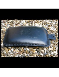 TACO ASIENTO PIEL VENTOSAS SKULL BLACK UNIVERSAL