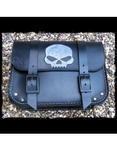 ALFORJA CUERO NEGRO SKULL MEDIANA UNIVERSAL