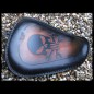 ASIENTO SOLO SKULL BROWN PARA SPORTSTER 2010 - UP ASIENTO SOLO SKULL BROWN PARA SPORTSTER 2010 - UP