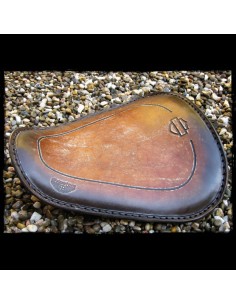 ASIENTO SOLO BROWN VINTAGE LOGO HD PARA SPORTSTER 2010 - UP
