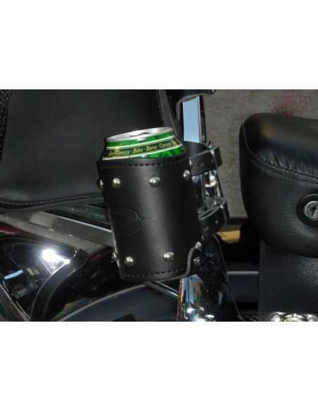 PORTA LATAS CLASICO CON TACHUELAS