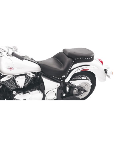 ASIENTO MUSTANG TOURING STUDDED PARA KAWASAKI VN900 ASIENTO MUSTANG TOURING STUDDED PARA KAWASAKI VN900