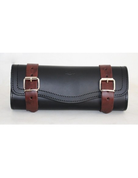 RULO MEDIANO PLANO BASICO NEGRO CORREAS MARRÓN 29X12X9CM