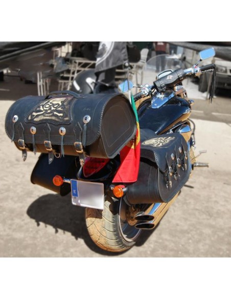 BAUL TRASERO RIGIDO DOSCAS CLÁSICO CELTIC CALAVERA TIBIAS UNIVERSAL